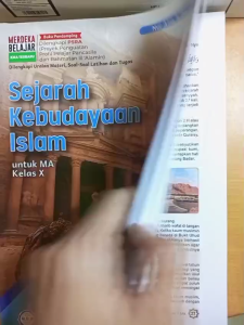 SEJARAH KEBUDAYAAN ISLAM UNTUK MA KELAS 10-12 KURIKULUM MERDEKA - GLOBAL OFFSET