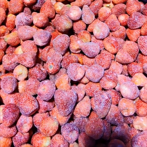 สตอเบอร์รี่อบกรอบฟรีซดราย สตอเบอร์รี่จิ๋ว