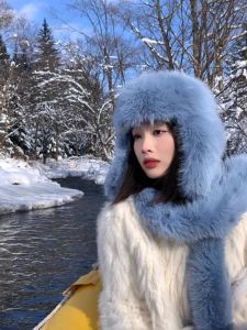 Northeast Changbai Mountain Cold-Proof Equipment Ushanka Womens Winter Thickened Scarf Heattech Harbin Snow Village Hat Wear