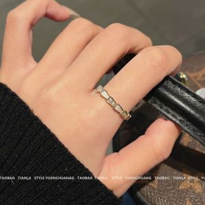Titanium Steel Snake Bone Ring Womens Simple Fashion 18K Gold Plated Non-fading High Version Elegant Minimalist Ring