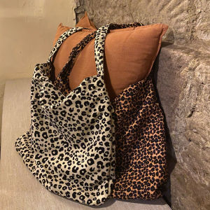 Korean Ins Leopard Print Canvas Bag for Women Kong Hyo Jin Song Hye-kyo Printed Shoulder Bag Student Canvas Bag