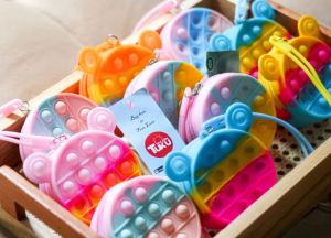 Dompet Koin Nanas & Aksesoris Tas Unik