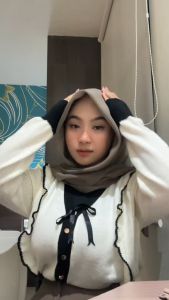 Yure Ruffle Blouse - CARDIGAN ATASAN RAJUT WANITA LENGAN PANJANG