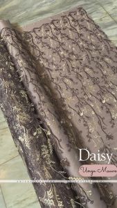 Motif Bunga Daisy Series: Kain Brokat Warna Ungu Mauve