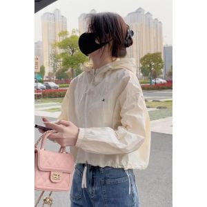 เสื้อแจ็คเก็ตกันแดดแบบบางหลวมๆ สำหรับผู้หญิง ฤดูร้อน 2024 เสื้อแจ็คเก็ตแบบลำลองสไตล์เกาหลี ทรงหลวม แขนยาว ปกโปโล