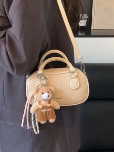 [TẶNG MÓC GẤU TO] Túi xách đeo chéo nữ thời trang da sần cao cấp đi chơi dự tiệc Thanhthushop68 075