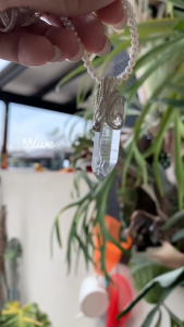 喜马拉雅水晶吊坠 · 高透精品Himalayan Crystal Pendant · High Clarity Grade