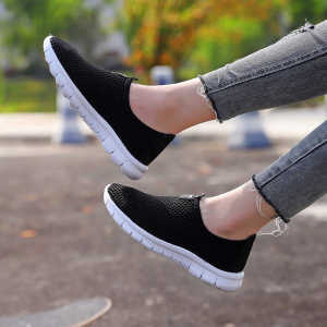 Giày Thể Thao Lưới Thoáng Khí Cho Nữ Giày Thể Thao Mùa Hè Mỏng Thoải Mái Đế Phẳng Một Bước Giày Mẹ Giày Đế Bằng