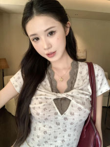 Floral Lace Design Short Sleeve T-shirt Womens Slim Fit Top