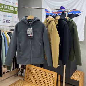 Double-Sided Fleece Jacket 900g High-Efficiency Warm Hooded Outerwear Men Women Casual Sportswear Hiking Zipper Closure