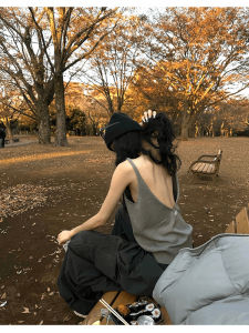 Áo Len Dệt Kim Hở Lưng Màu Xám Áo Không Tay Thời Trang Mùa Hè Cho Nữ Áo Khoác Ngoài Gợi Cảm Ôm Vừa Vặn Cổ Chữ V Không Tay Dây Chuyền