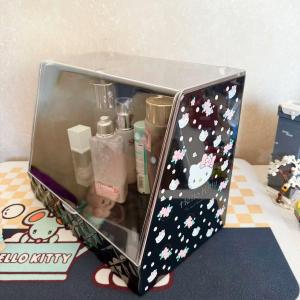 HelloKitty Cute Cartoon Makeup Storage Box Desktop High-End Feeling Cosmetic Brush Lipstick Vanity Desk Organizer Box