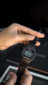 Jam Tangan Pria Casio G-Shock DW-5600E-1V Digital Black Dial Black Resin Band