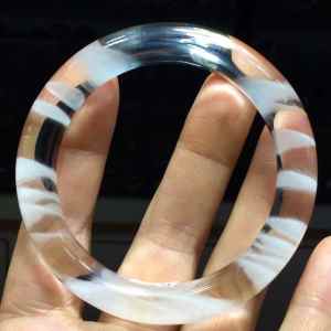 纯天然绿幽灵手镯  Rare natural thousand layer white ghost white rabbit hair bracelet [Inner diameter: 54.5mm] Warm and transparent combination of crystal wear classical fashion 🍃 wealth and noble effect is strong. Often wear can be beauty