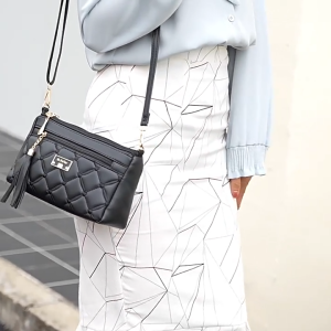 HANAMI Tas Selempang Cantik Hitam TA1163B5 Branded Terbaru Kulit Wanita Chiyori Premium