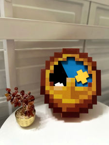 Pixel Retro Clock 24-Hour Rotating Desk Ornament Creative Video Game Inspired Table Clock for Room Decor Novelty Timekeeping Collectible Desktop Decoration Gift for Gamers