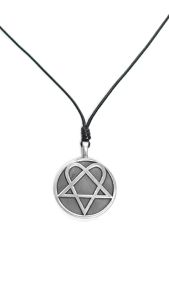 Pewterland Pendant 2D HIM Band Kalung Tengkorak Bahan Logam Timah Pria dan Wanita