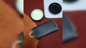 Lotion Leather Balm Biopolish Semir Sepatu Jaket Tas Dompet Kulit Wanita