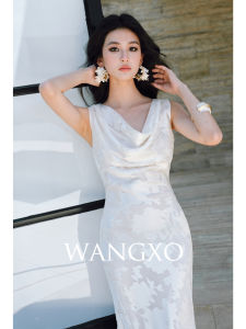 WANGXO | Đầm Drap Tails Cá Kéo Xéo Cắt Hoa Văn Phức Tạp