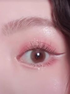 Opaleral อายแชโดว์ อายแชโดว์พาเลท พาเลตอายแชโดว์กันน้ำ เนื้อใยไหม ประกายชิมเมอร์ Eyeshadow 9สี