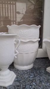 Bộ 02 Chậu Bom Lùn Trắng 28x24cm Trồng Hoa Nhựa Dày Bóng Đẹp Size Trung