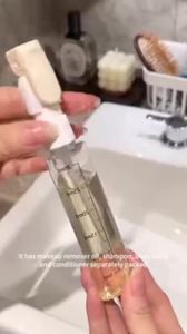 4 in 1 Travel Refill Bottle Set Portable Dispenser Leak Proof Travel Container for Perfume Shampoo Conditioner Shampoo Dispenser