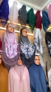 Hijab Segi Empat: Hijab Cocok Untuk Acara, Nyaman, dan Elegan