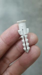 พุกพลาสติก ปุ๊ก พุกพลาสติก พุกยึดติดผนัง พุ๊กพลาสติกอย่างดี ขนาดบรรจุ 1กิโลกรัม หลายขนาด No.67810