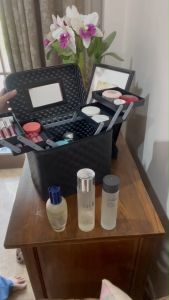 BG154  กระเป๋าเครื่องสำอางพร้อมชั้นลอย Vanilla in love Makeup Box สูงพิเศษ ใส่ขวดสูงได้