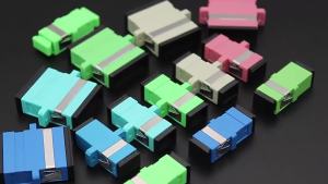 BYXGD LC‑LC Fiber Optic Coupler ≤0.2dB Low Insertion Loss Grade‑A Ceramic Sleeve High Return Loss Data Center FTTH Use