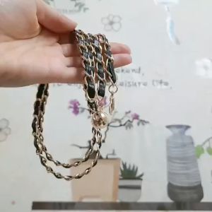 Thắt lưng móc xích dây da gắn hạt ngọc kim loại đai váy nữ kim loại vòng xích phối dây da