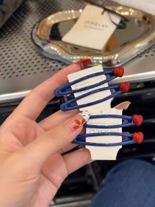 Korean Style Sweet Little Heart Hair Clips Womens 2025 New High End BB Clips Bangs Clips Stylish One Word Clips Hair Accessories