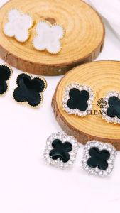 Bông tai nữ chuôi bạc 925 Eleanor Accessories khuyên tai hình cỏ bốn lá phụ kiện thời trang 5815