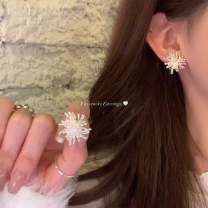 925 Silver Needle Sparkling Zircon Flower Ear Cuff Womens Elegant Fashion Unique Ear Jewelry Korean Style Premium Feeling
