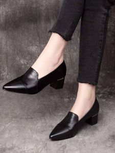 SHIPAILUO | รองเท้าส้นกลางหนังนิ่มสำหรับผู้หญิง ทรงหัวแหลม ทรงสวมสบาย สไตล์ใหม่ ฤดูใบไม้ผลิและฤดูใบไม้ร่วง รองเท้าหนังแท้สำหรับผู้หญิง