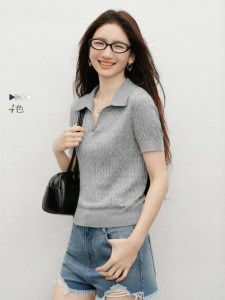 HOPESHOW | Candy Knit Embroidery Polo Neck Silky Sweater