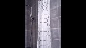 Waterproof Shower Curtain Sliding Shower Screen Panel Shower Screen Panel Shower Curtain Rod Set Bathroom Shower Curtain Home Dormitory Block Bath Curtain Wear-Resistant and Durable 浴帘