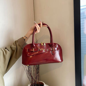 Versatile Boston Bowling Bag Left Apricot Underarm Tote Bag Retro Style Blogger Favorite Casual Shoulder Bag with Lock Buckle