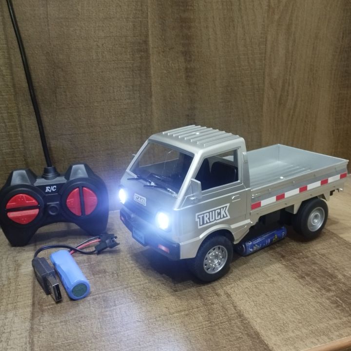 Mainan%20Anak%20Mobil%20RC%20Pickup%20Mini%20Batre%20Cash%20Cocok%20Buat%20Kado%20Mainan%20Koleksi%20Keluarga%20-%20Image%202