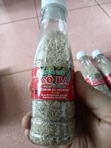 1 chai muối tiêu. đặc sản Cao lãnh Đồng Tháp. trọng lượng  chai 150g