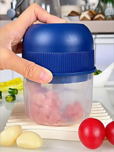 300ml Capacity&3 Blades meat grinder Food processor electric meat grinder Portable electric garlic masher
