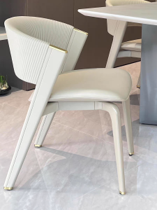 Italian Luxury Real Wood Leather High-End CC Dining Chair Modern Simple Home Use Chair Sales Office Designer Internet Famous Chair