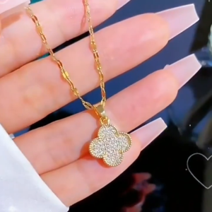 Kèm Hộp - Dây Chuyền Titan Cao Cấp Cỏ 4  Lá May Mắn - 2 Mặt ( 1 Mặt Đá - 1 Mặt Đen) Không Đen Gỉ