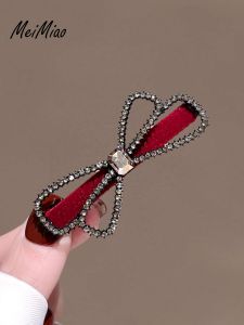 กิ๊บติดผมรูปผีเสื้อประดับเพชรสีแดงหรูหราสำหรับผู้หญิง กิ๊บติดผมด้านข้าง กิ๊บติดผมรูปปากเป็ด กิ๊บติดผมหน้าม้า ดีไซน์หรูหรา ฤดูใบไม้ร่วง/ฤดูหนาว สินค้าใหม่