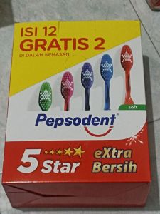 12 pcs Gratis 2 pcs Pepsodent Sikat Briliant