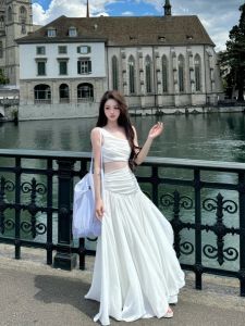 สีขาว ไหล่ไม่สมมาตรกลวง ฤดูร้อน เดรส ผู้หญิง Greek Goddess Beach Vacation French เรียบหรู ยาว เดรส