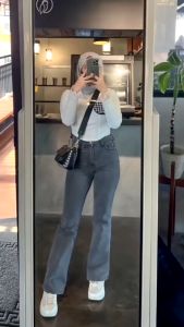 Celana Highwaist Cutbray Jeans Wanita - Celana Cutbray Strecht Kekinian - Cutbray Flared- Streetch Premium Quality