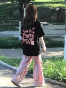 เสื้อยืดแขนสั้นสีดำคอตตอนหลวมๆ สไตล์เกาหลี ทรงหลวม แขนสั้น ทรงหลวม สำหรับผู้หญิง อายุ 18-35 ปี