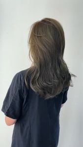 เคยซื้อก็บอกว่าดี สีย้อมผม มียอดขายรวม 10000 ขวดทุกวันในเครือข่ายทั้งหมด ยาย้อมผม สีผม ยาย้อมผมออแกนิ สีผมปิดผมหงอก ย้อมผม สีย้อมผมติดทน  ﻿