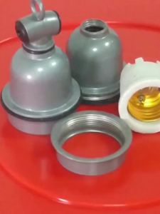 5PCS E27 Screw Ceramic Porcelain Socket Bulb Holder For Reptile Pet Heat Lamps Ceramic Outlet